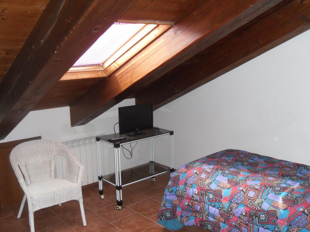 Economy Twin Room
